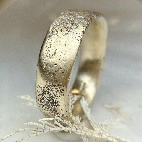Men's Wedding Rings